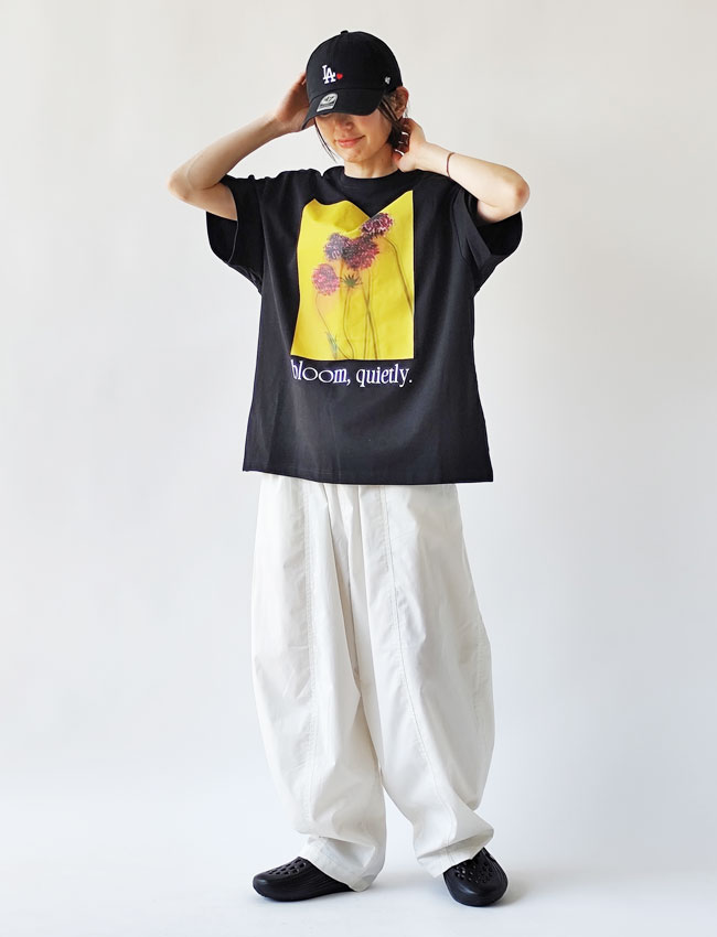 < NIKE >リカバリーシューズ