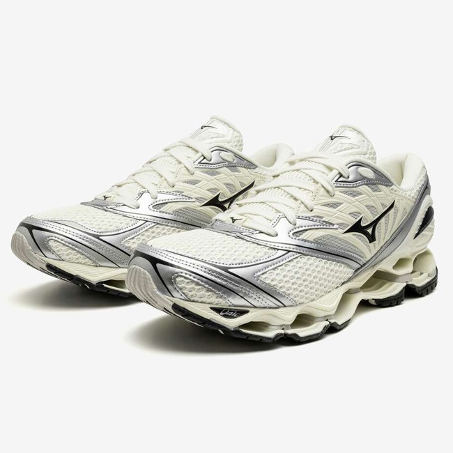 MIZUNO > WAVE PROPHECY LS / スニーカー オフホワイト×ブラック