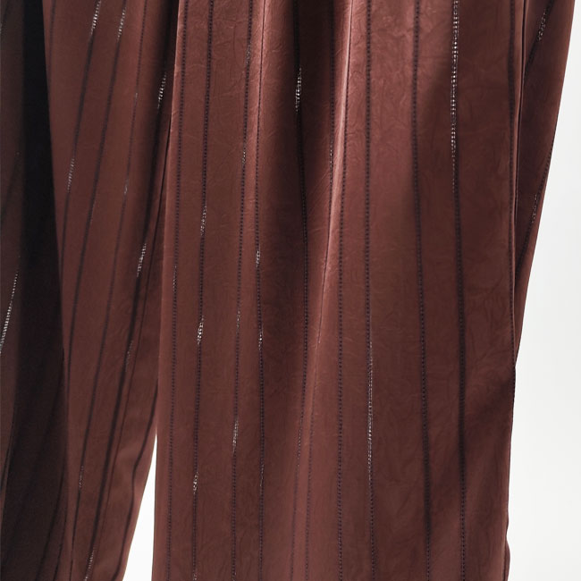 < whyto. >  STAIN TUCK TROUSER / パンツ