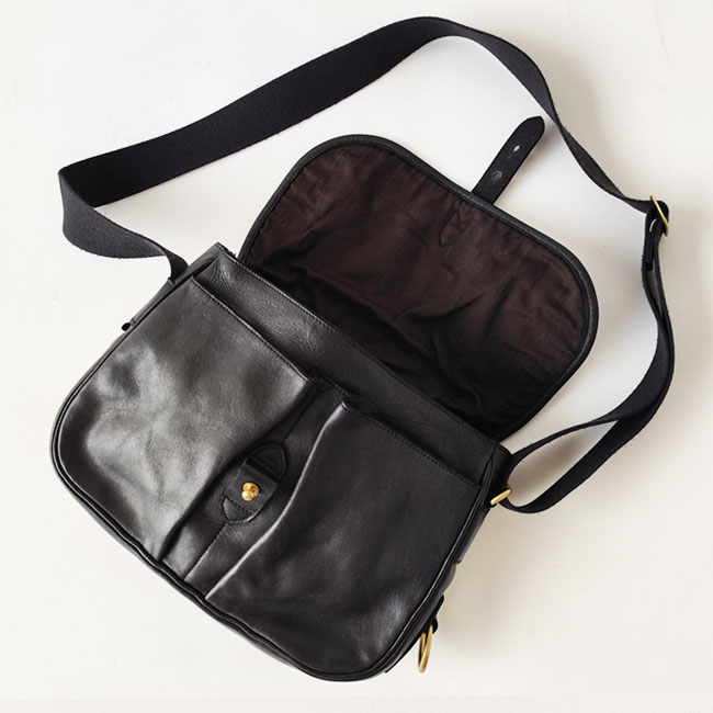 < CRAMP> Cr-5020 / 本革ショルダーバッグ