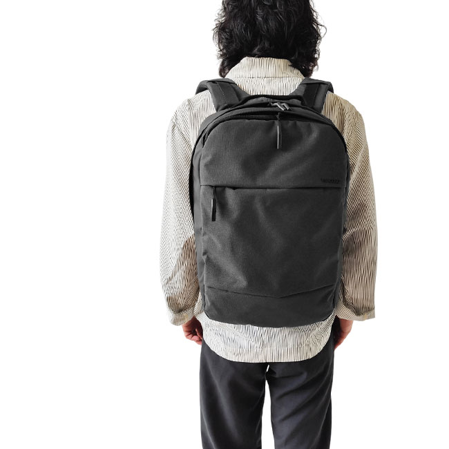 < Incase > City Collection Compact Backpack
