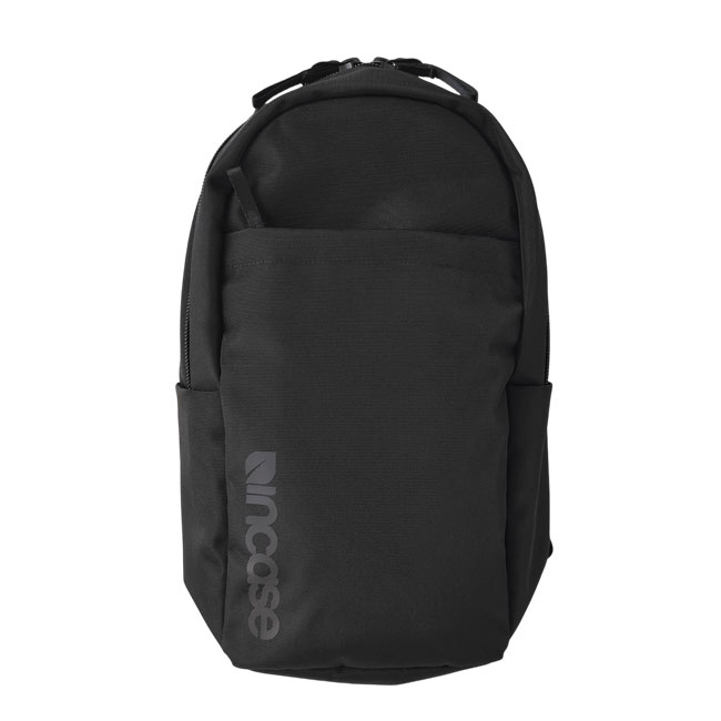 < Incase > グリッド バックパック 18L
