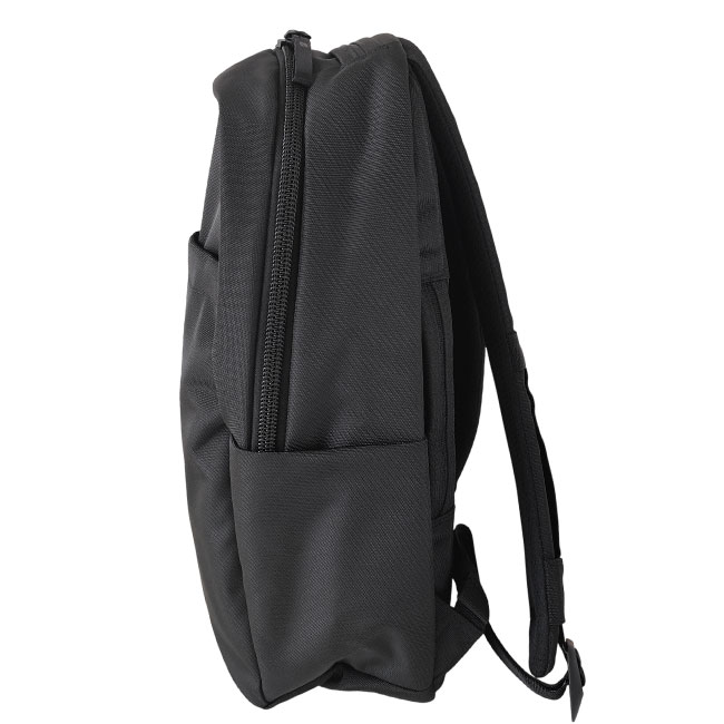 < Incase > グリッド バックパック 18L
