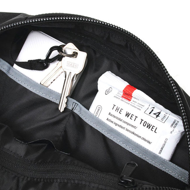 < Incase >グリッド ウエストバッグ 
