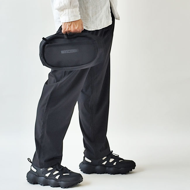 < Incase >グリッド ウエストバッグ 