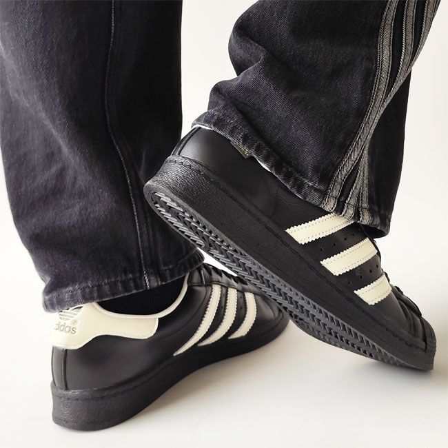 < adidas > スーパースター82 ゴアテックス