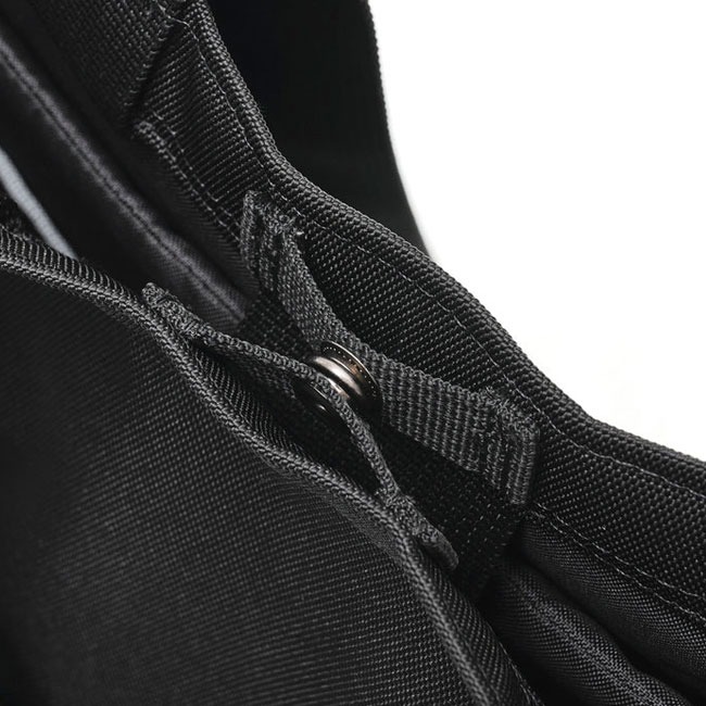 < Incase > グリッド トートバッグ 15L