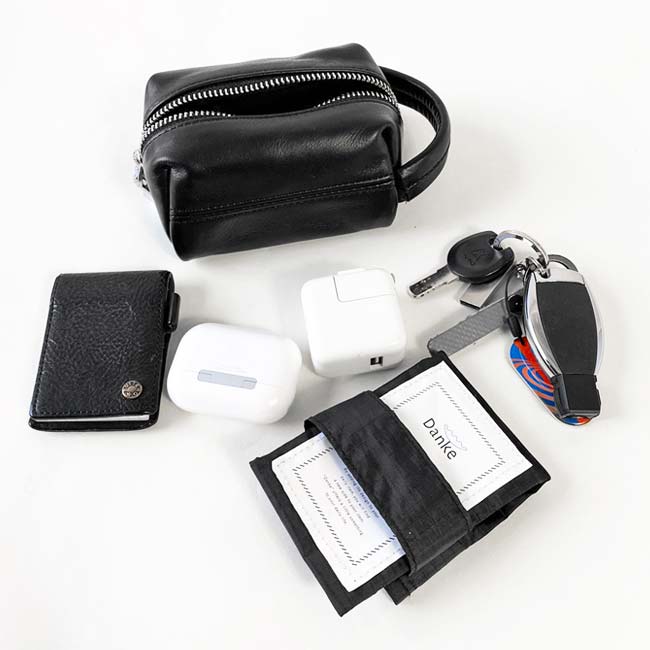 < aniary > Handy Pouch S / ポーチ