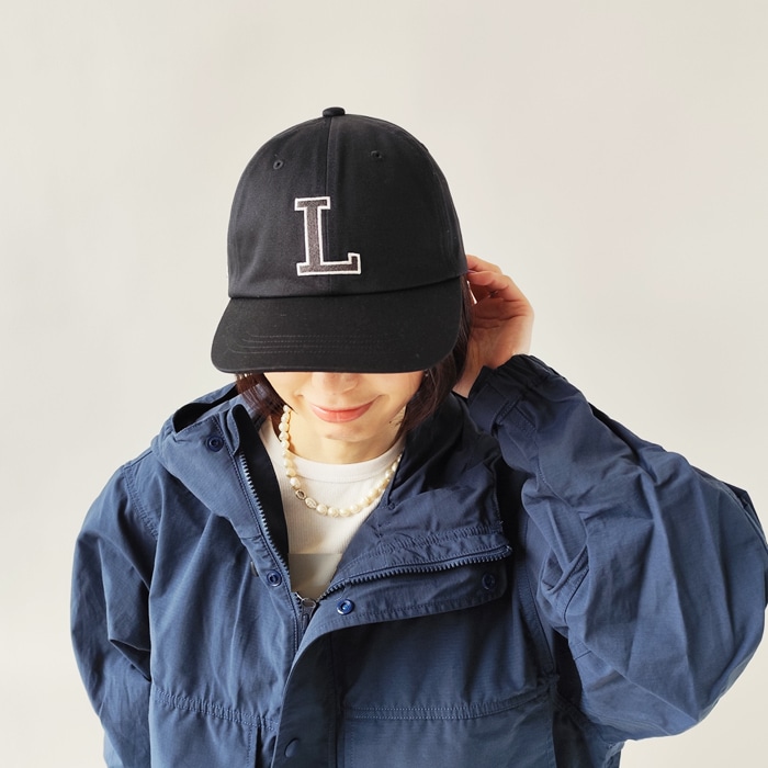 < LACOSTE > Lロゴキャップ