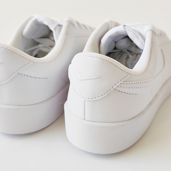 < NIKE > SL COURT HERITAGE / スニーカー