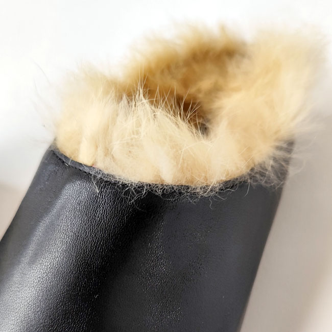 < REMME > ラビットファーサンダル