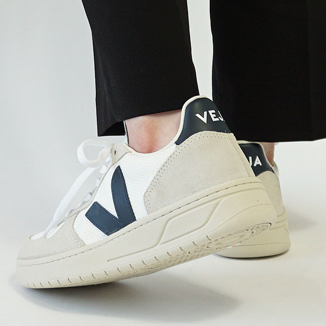 < VEJA > V-10 B-MESH  / スニーカー