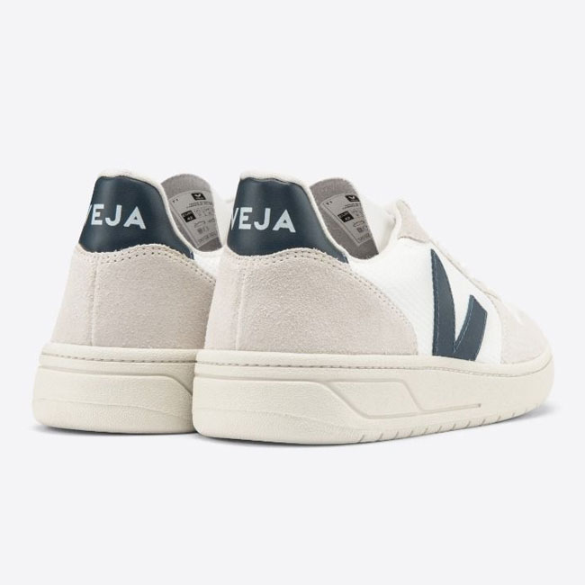 < VEJA > V-10 B-MESH  / スニーカー