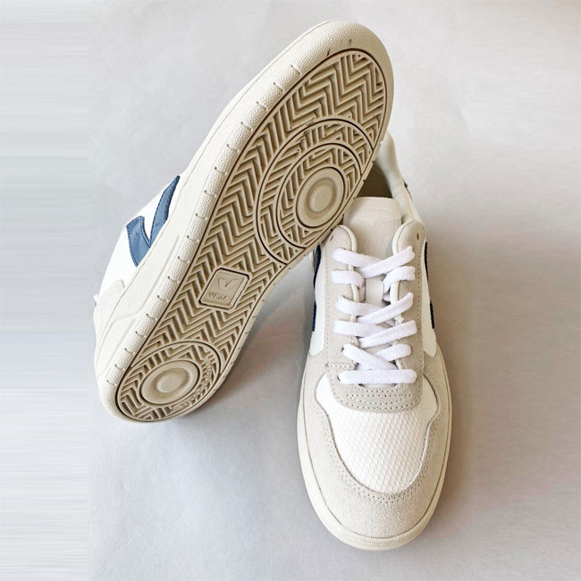 < VEJA > V-10 B-MESH  / スニーカー
