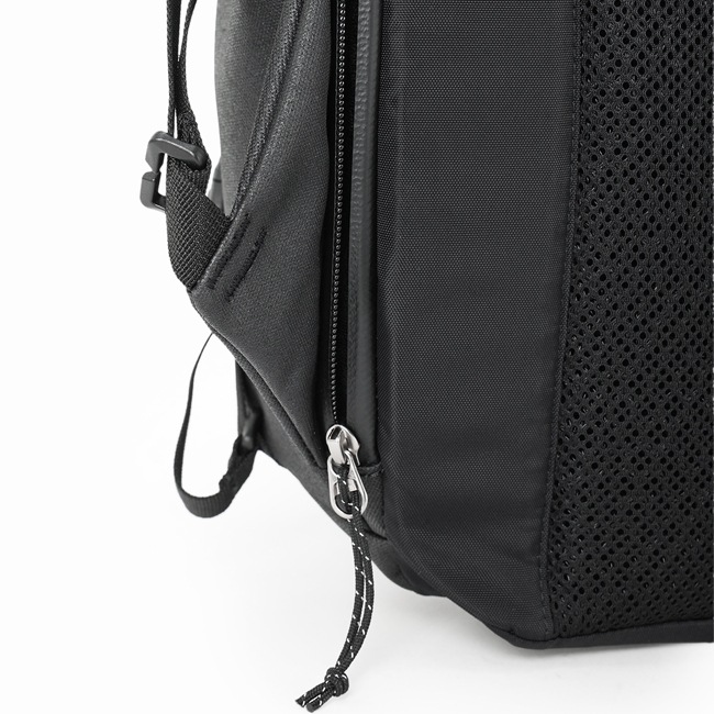 < Columbia > Urban Trek WR 22L Backpack / リュック