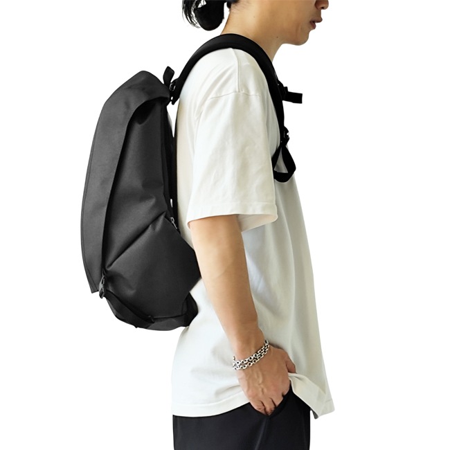 < Columbia > Urban Trek WR 22L Backpack / リュック