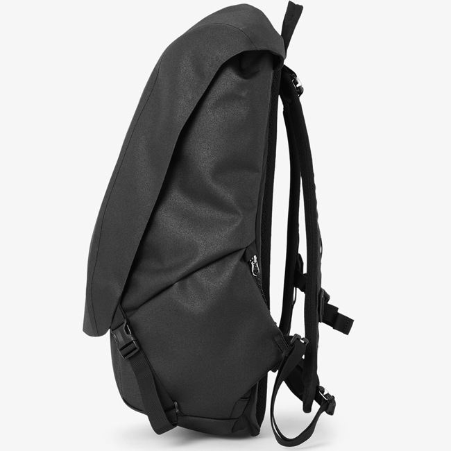 < Columbia > Urban Trek WR 22L Backpack / リュック