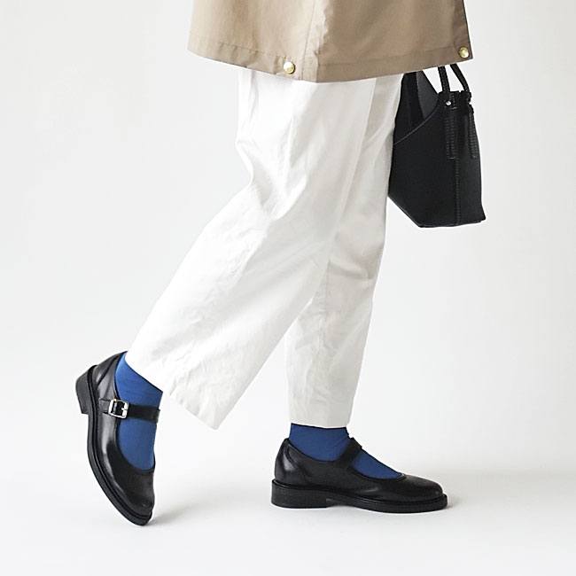 < ENESS >ストラップパンプス