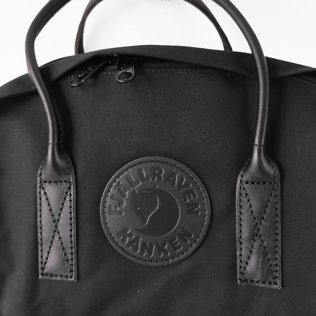 < FJALLRAVEN > Kanken No.2 Black Laptop 15 18L / リュック