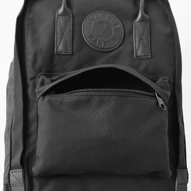 < FJALLRAVEN > Kanken No.2 Black Laptop 15 18L / リュック