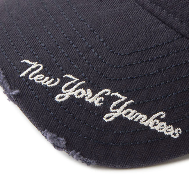 < NEW ERA >  920 ダメージ加工 キャップ