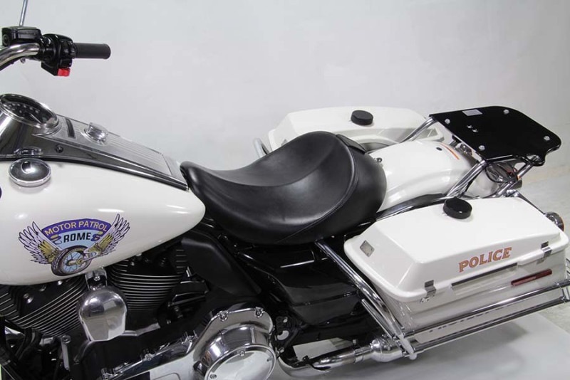 ハーレー FLHR FLHX FLT Wyatt Gatling製 バケット ソロシート 47-0835