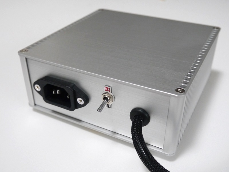 高品位アナログ電源 PFS1-12 （12V1A） | 販売終了製品 | JS PC Audio