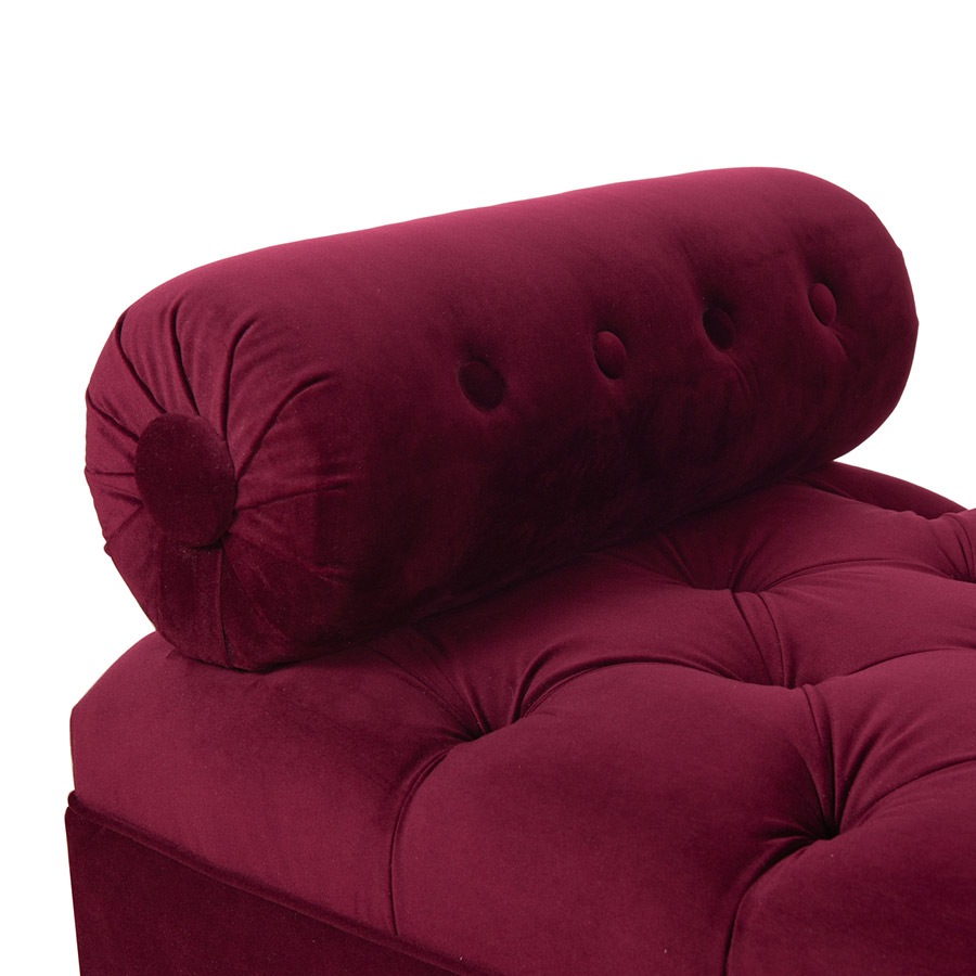 クラシックなお部屋によく似合います