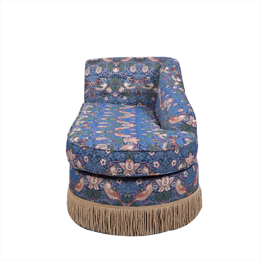 ポリエステルをブレンドして丈夫に製作