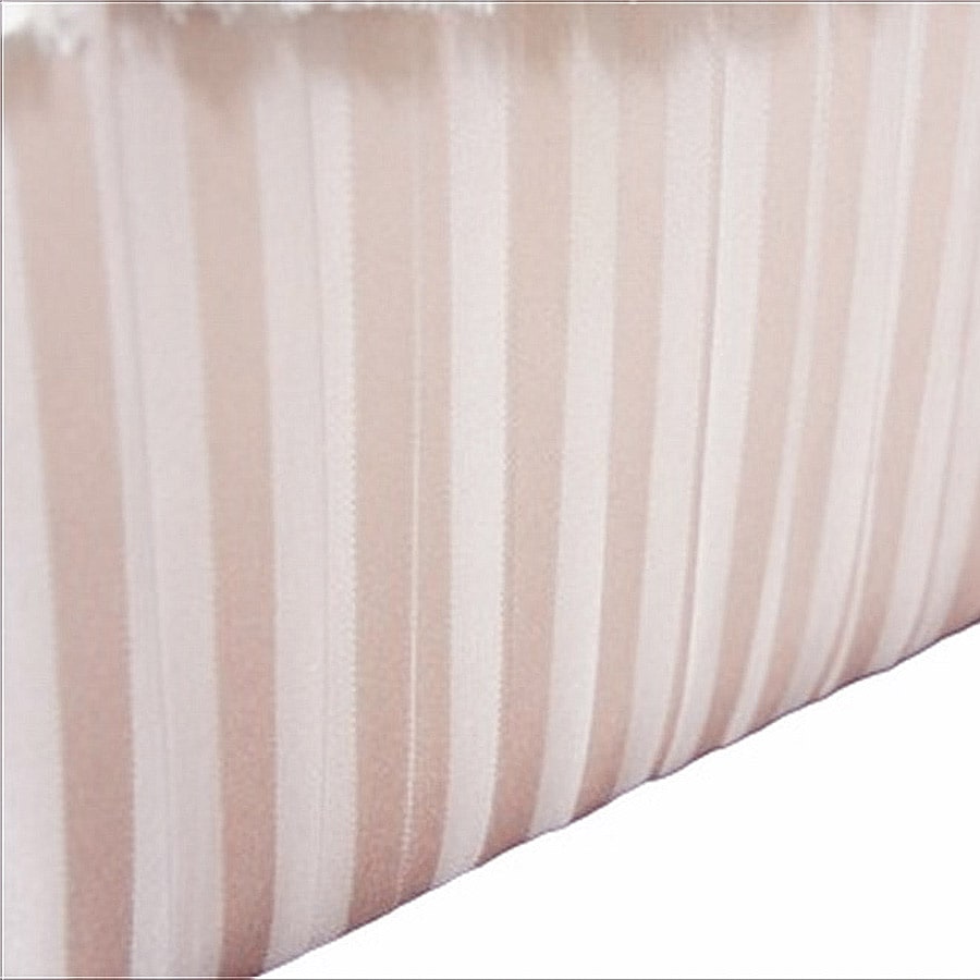 シックなストライプのコンビネーション