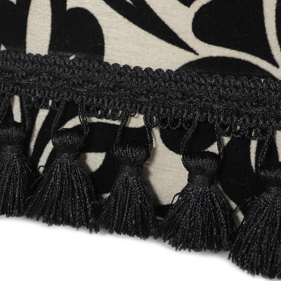 タッセルとのコンビネーションも美しい