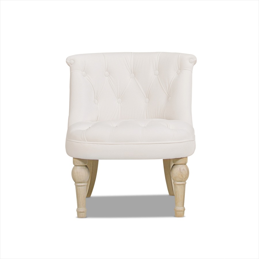 表面全体のボタン締めも美しい