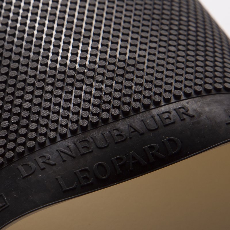 レパード（LEOPARD)