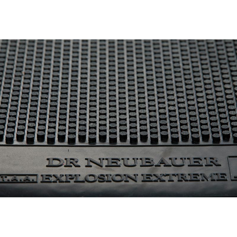 Dr.Neubauerエクスプロージョン エクストリーム　＜EXPLOSION EXTREME＞