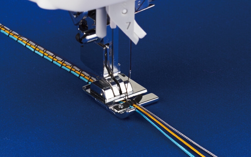 �Ҥ��դ����� HZL-G200