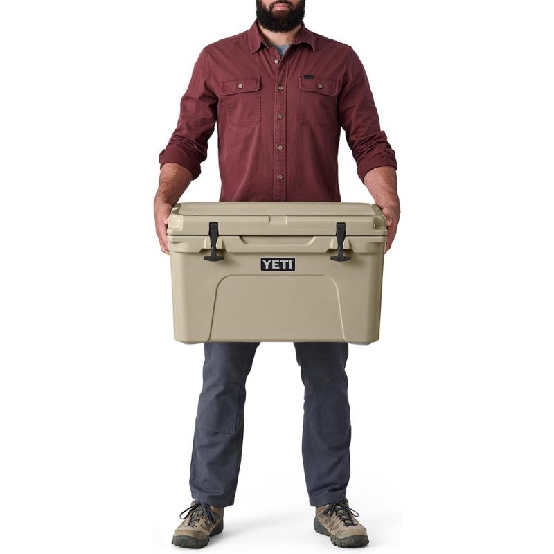 �����ƥ� ����ɥ� 45 �����顼�ܥå��� �����饤�� KEY LIME YETI Tundra 45 Cooler