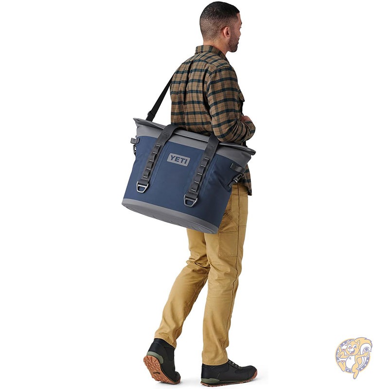 YETI �����ƥ� Hopper M ���꡼�� �ݡ����֥� ���ե� �����顼 (MagShield ���������դ�)