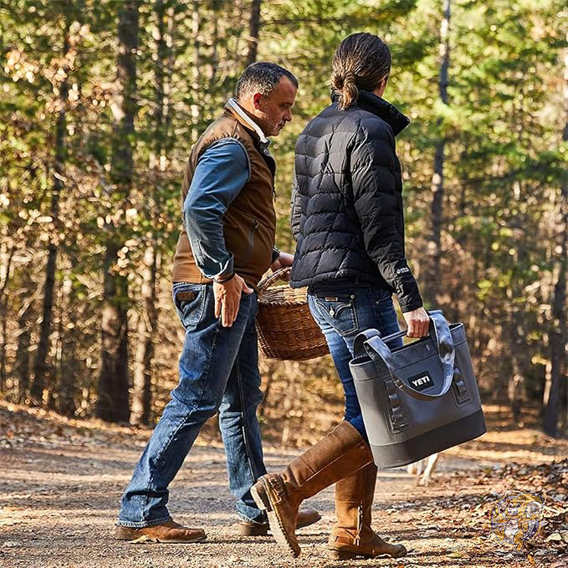 YETI ƥ Camino 20 ꡼ ڤդ ¿Ū桼ƥƥХå