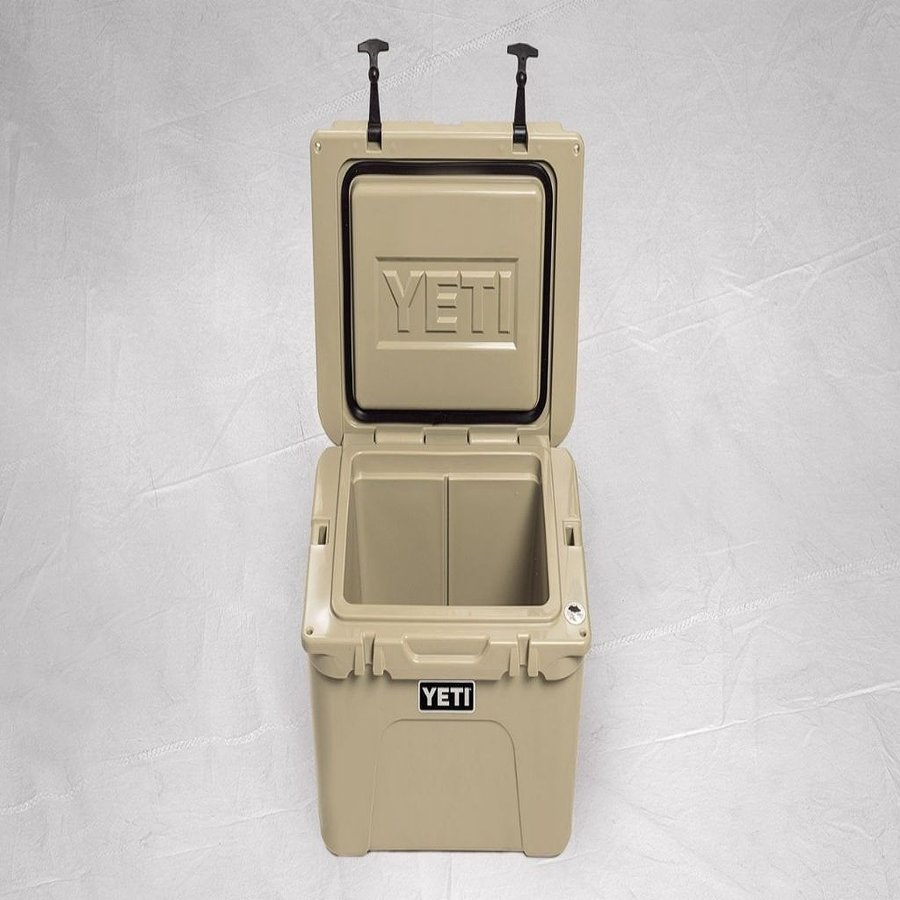 �� YETI�����顼�ܥå��� ��Tundra 35 �����ƥ� �����顼�ܥå��� �����ȥɥ� Desert Tan
