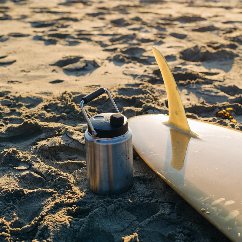 YETI �����ƥ� �ϡ��ե����� ���㥰 ���֥顼 ������ ���� ��1.9L Key Lime�ʥ����饤��� HALF GALLON WATER JUG