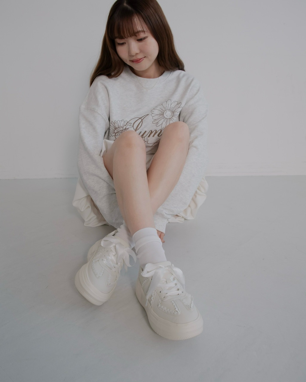 ホワイトプラットフォームブーツ 13cmヒール 厚底プラットフォームストレッチショートブーツ[品番