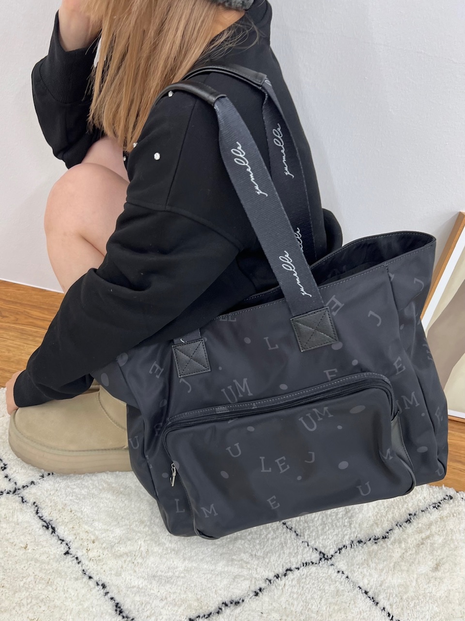 ジュメロマザーズバック即買いok本日だけ価格 セール】【マザーズバッグにも】charming totebag（トートバッグ