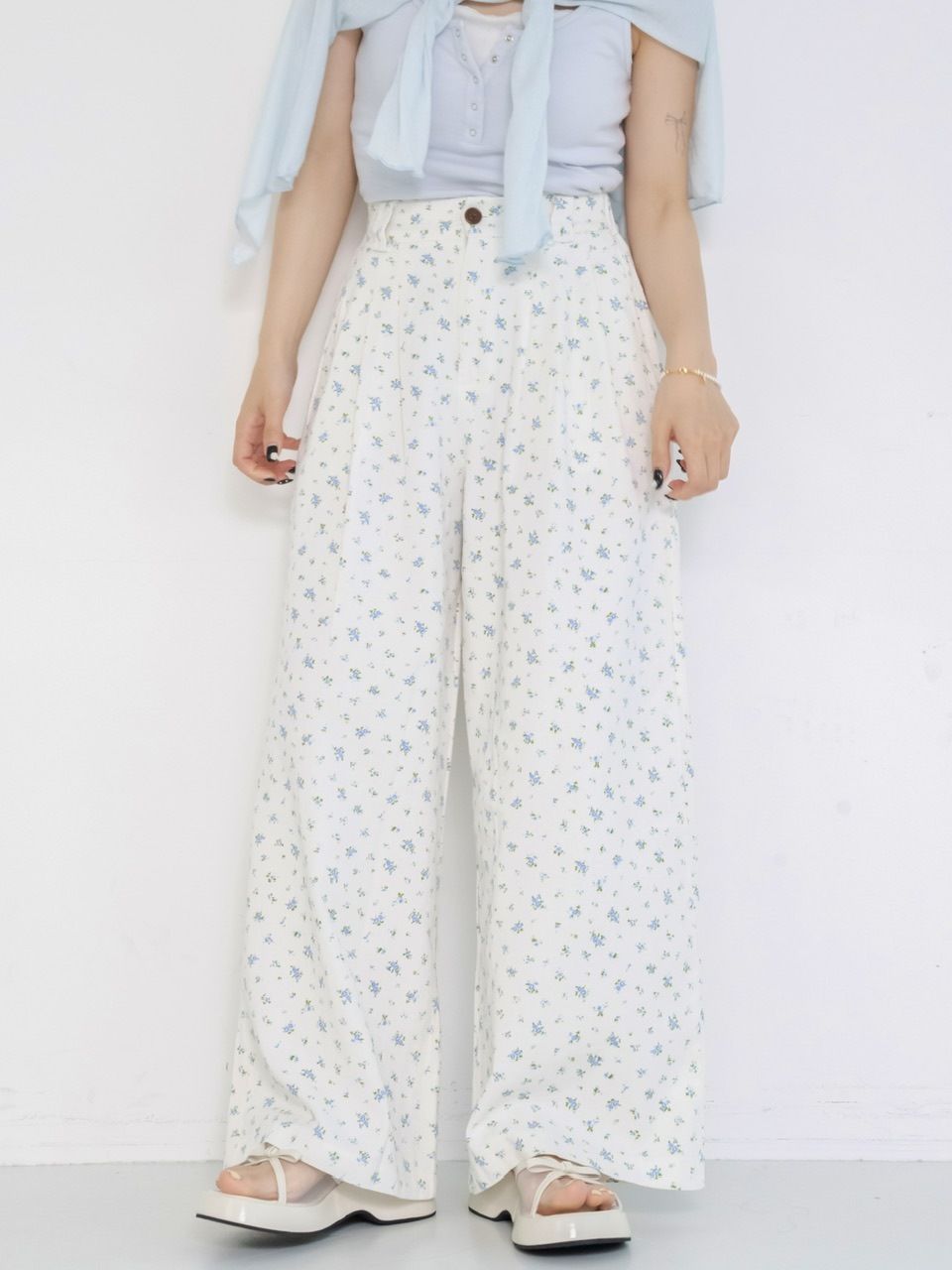 小花柄 エンボス ワイドパンツ フラワー 春夏 ナチュラル hr9755 official限定】小花柄ワイドパンツ #2サイズ | ALL | JUMELLE