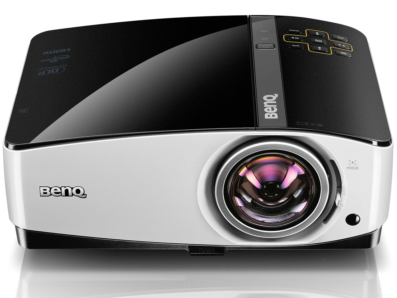 【未使用品】 BenQ プロジェクタ MX822ST   (1921118)