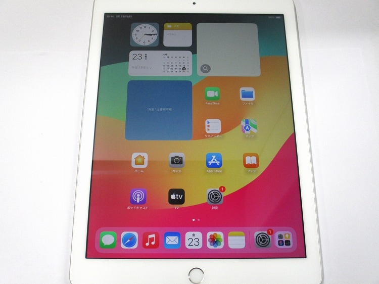 【中古】Apple iPad 第6世代 32GB MR7G2J/A Wi-Fi シルバー A1893 (181598)【中古】