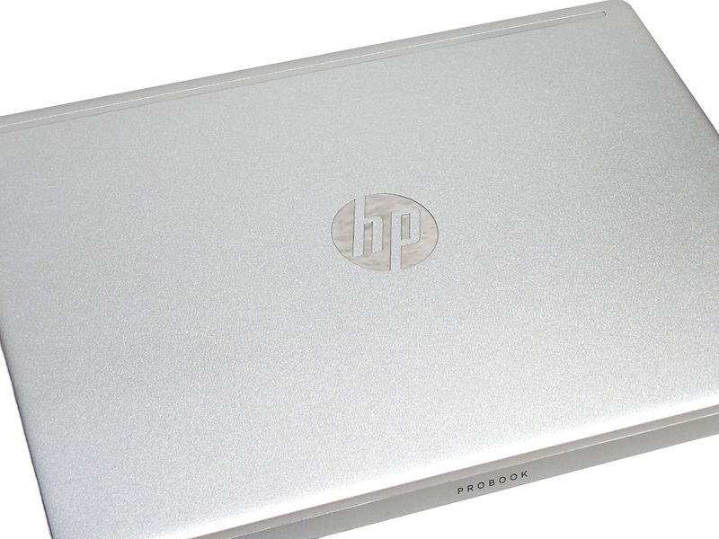 Windows11 64bit】【Core i3-8145U】【メモリー8GB】【SSD128GB