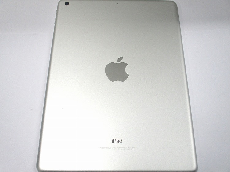 【中古】Apple iPad 第6世代 32GB MR7G2J/A Wi-Fi シルバー A1893 (181601)【中古】