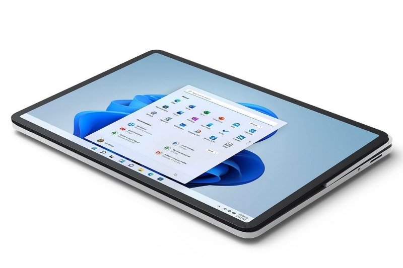 Windows11 64bit】【WEBカメラ】【Core i5-11300H】【メモリー16GB