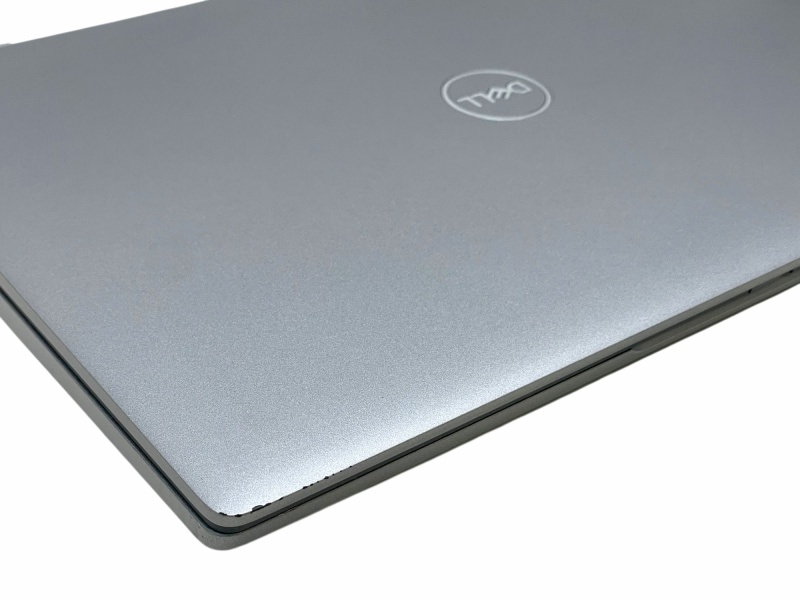 Windows11 64bit】【WEBカメラ】【Core i7-1185G7】【メモリー16GB