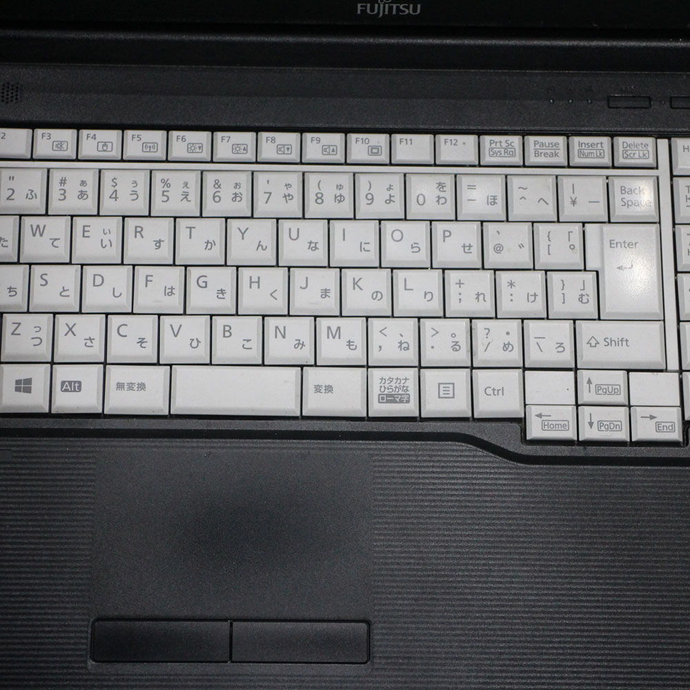 ■8/10_値下げしました！訳あり商品特価セール■【訳あり品】【Windows11 64bit】【WEBカメラ】【テンキー付】【Core i3-8145U】【メモリー8GB】【SSD256GB】【無線LAN】【DVDマルチ】【15インチ液晶】【ノートパソコン】【中古】富士通 LIFEBOOK A579/BX （1406872）